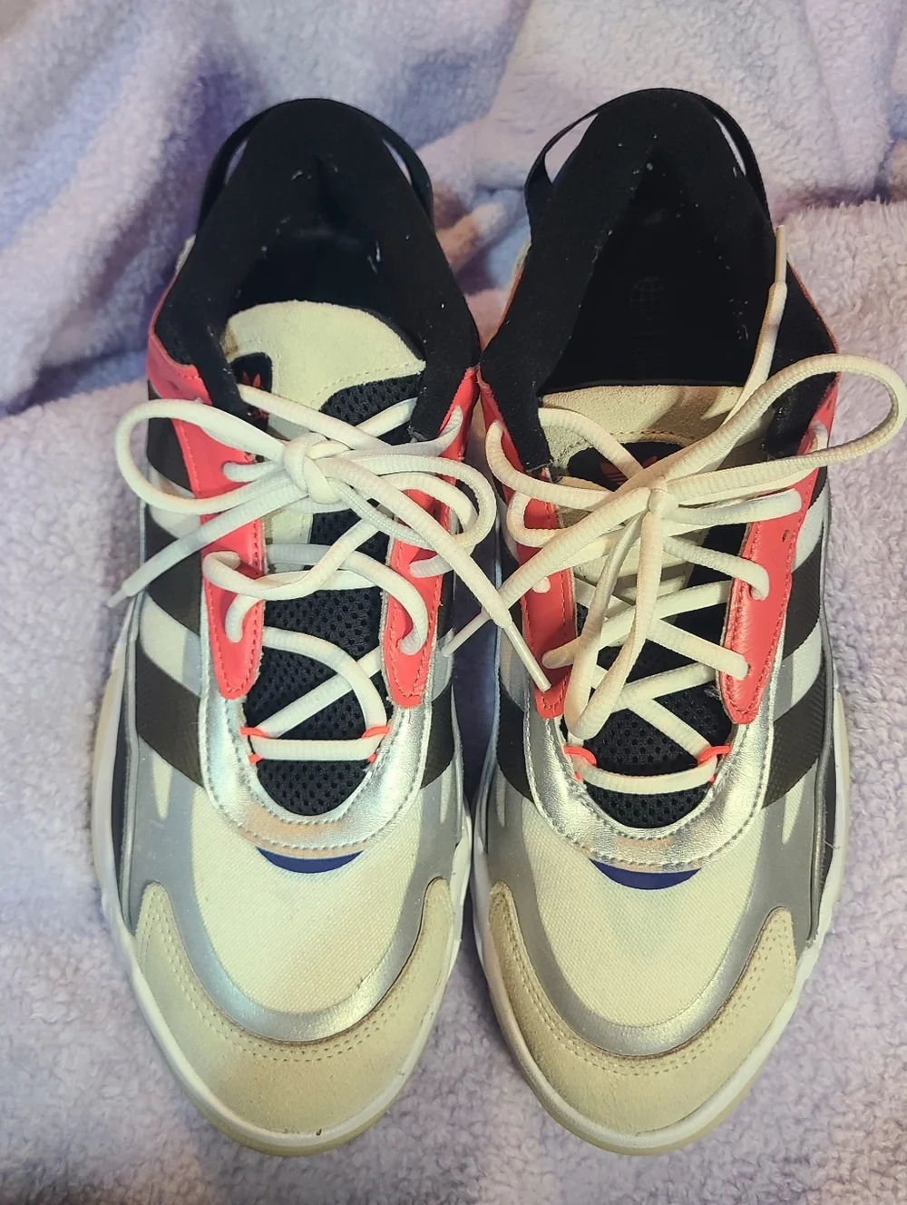 Adidas Niteball 2.0  White Semi Turbo Mens Size: 10.5